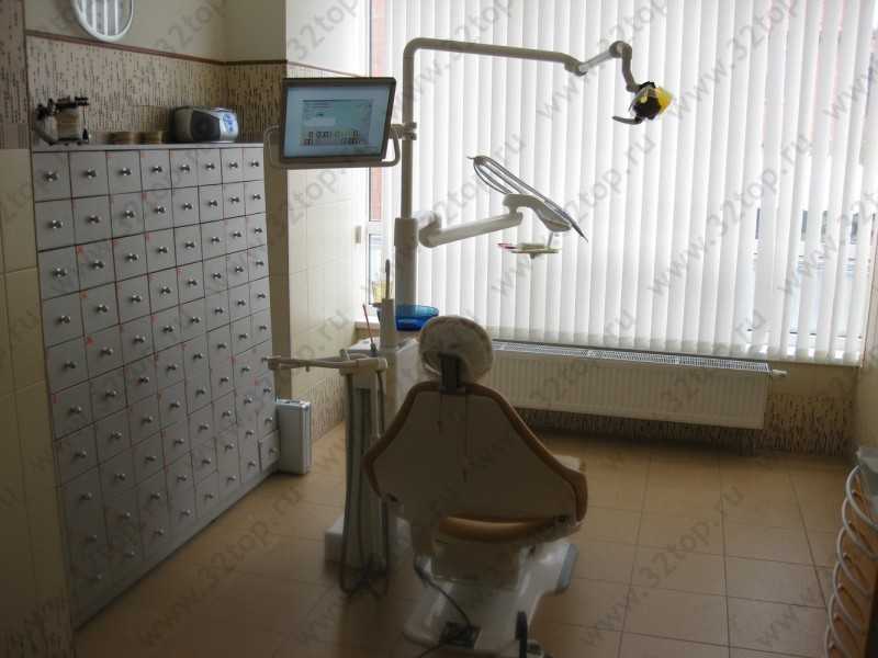 Стоматологическая клиника АМФИ-ДЕНТ